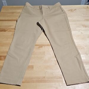 3 for $20 ✨ Old Navy High-Rise Pixie Skinny Pants • Khaki Tan • Size 10 • EUC